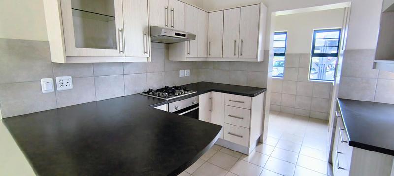 1 Bedroom Property for Sale in Blue Mountain Village Western Cape